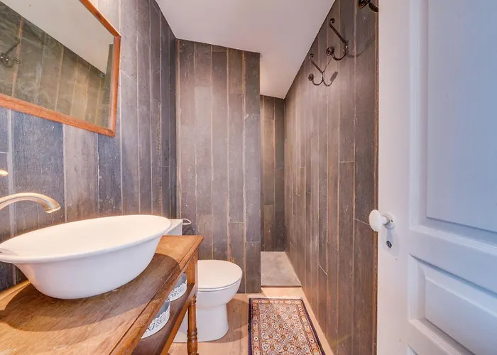 Pensjonat Very Charming Chartrons 4*