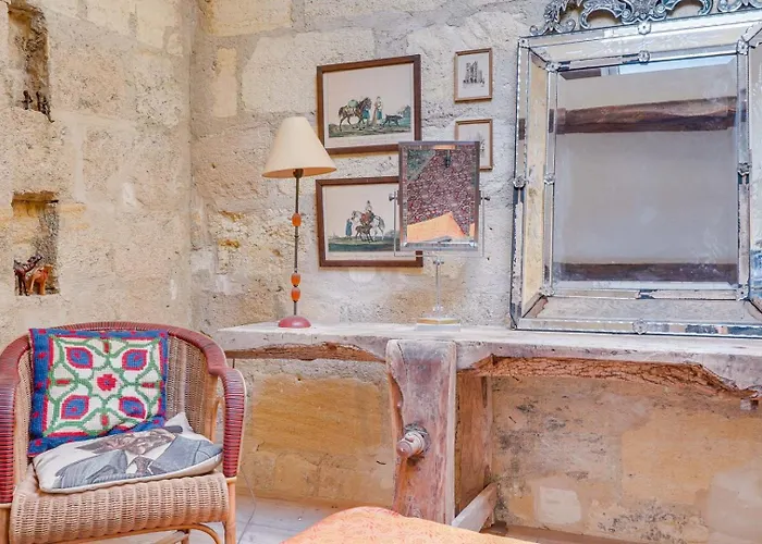 Гостевой дом Very Charming Chartrons Бордо