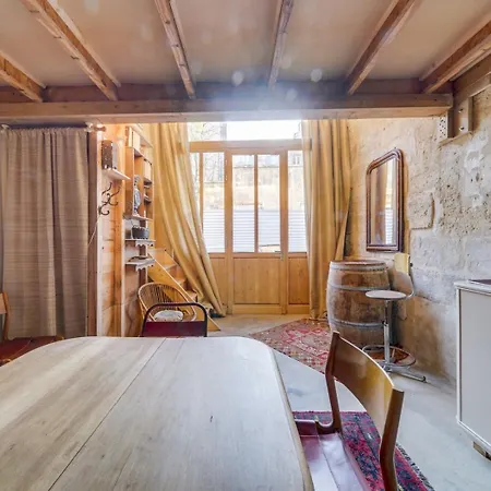 Very Charming Chartrons 4* بوردو