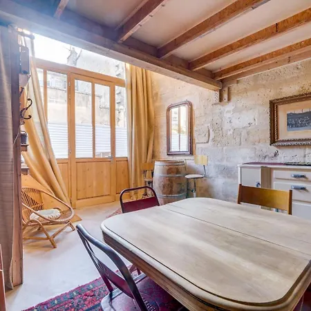 Very Charming Chartrons بوردو