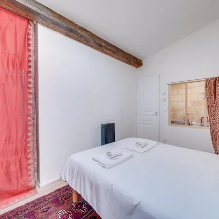 Very Charming Chartrons 4* بوردو