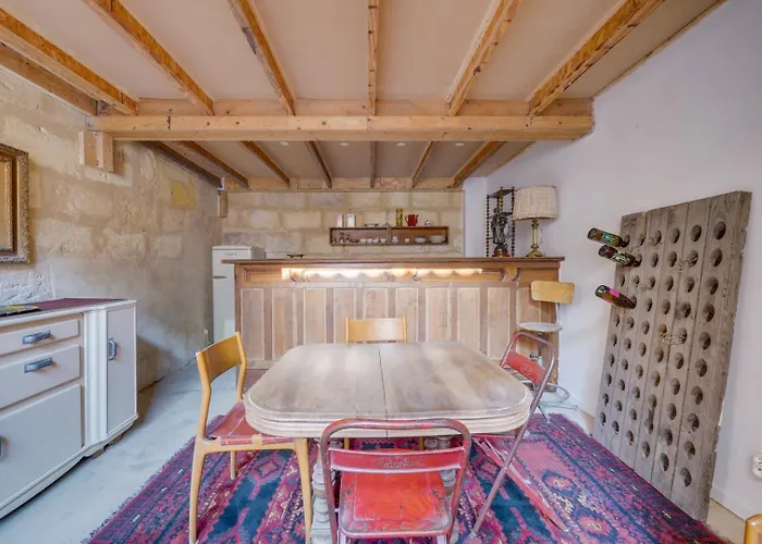 Very Charming Chartrons 4* Bordeaux