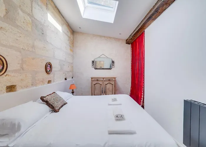 Very Charming Chartrons Penzion 4*